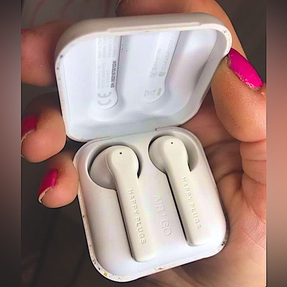 Happy Plugs Wireless Bluetooth Earbuds